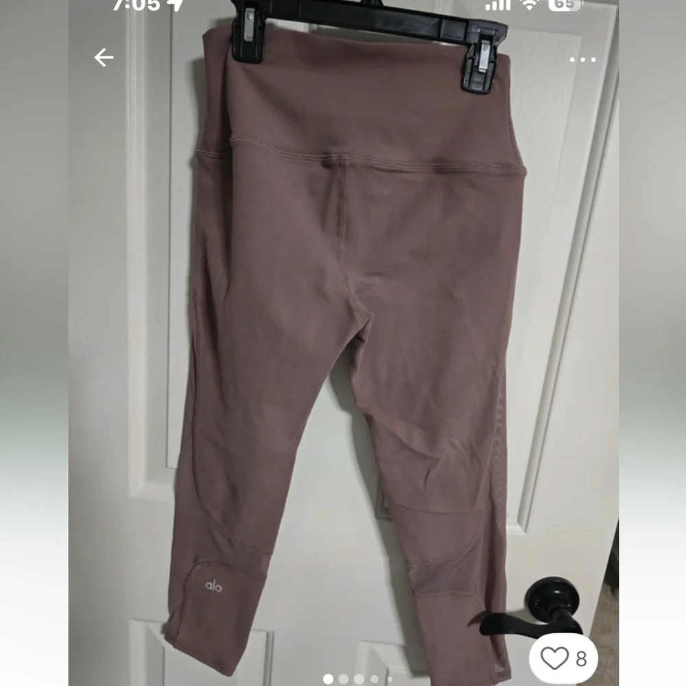 Alo yoga leggings rose color size small